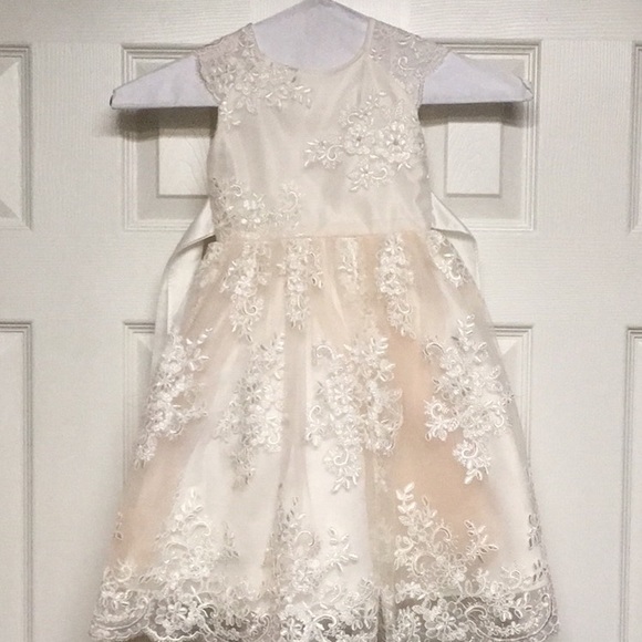 Other - Size 3-4t blush overlay A-line dress